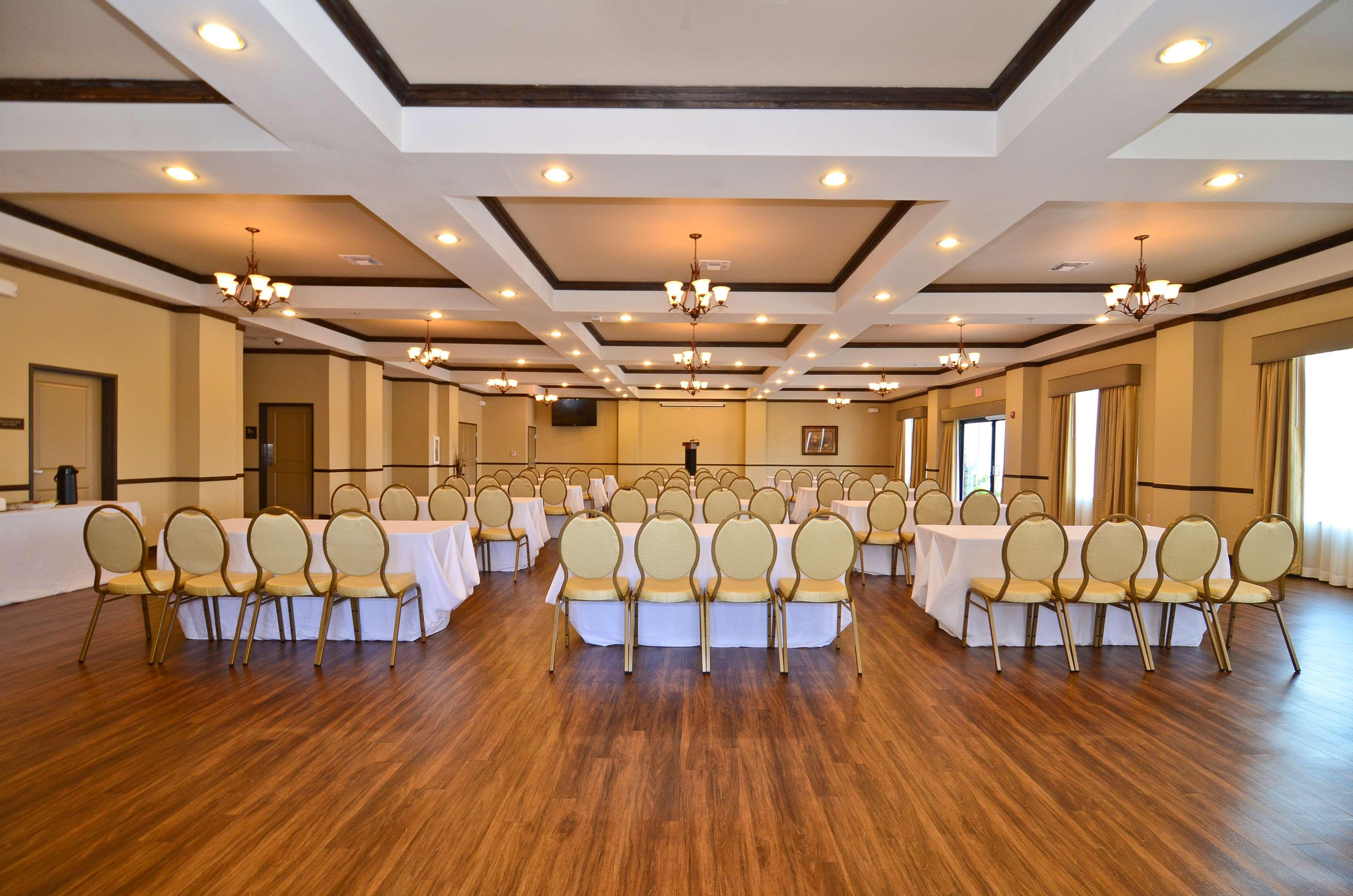 Best Western Plus Emory At Lake Fork Inn & Suites Επιχειρήσεις φωτογραφία