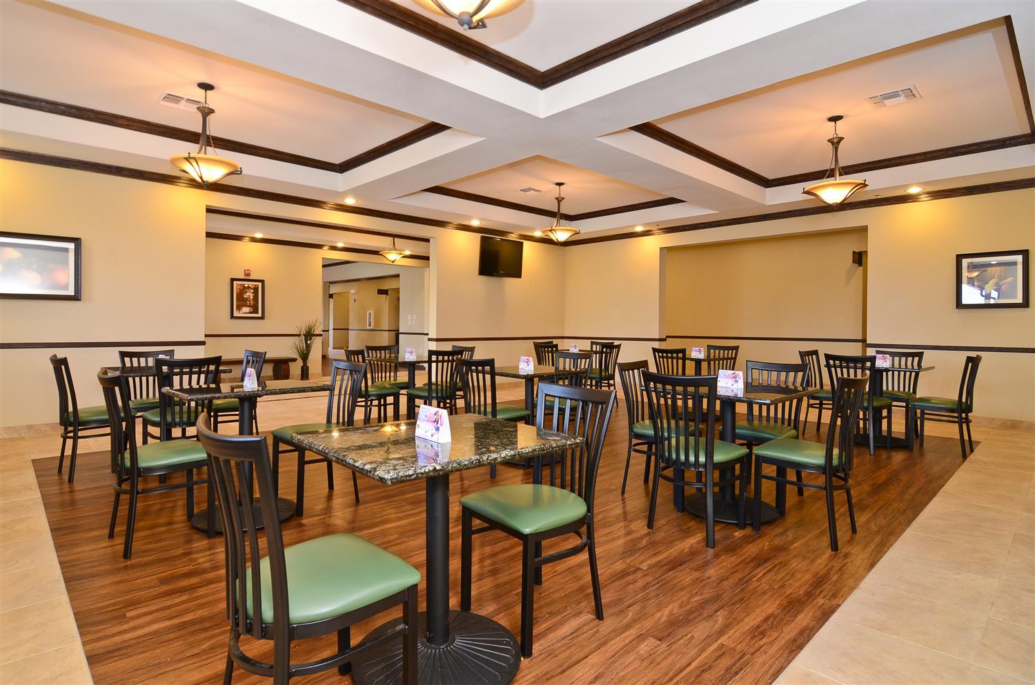 Best Western Plus Emory At Lake Fork Inn & Suites Εξωτερικό φωτογραφία