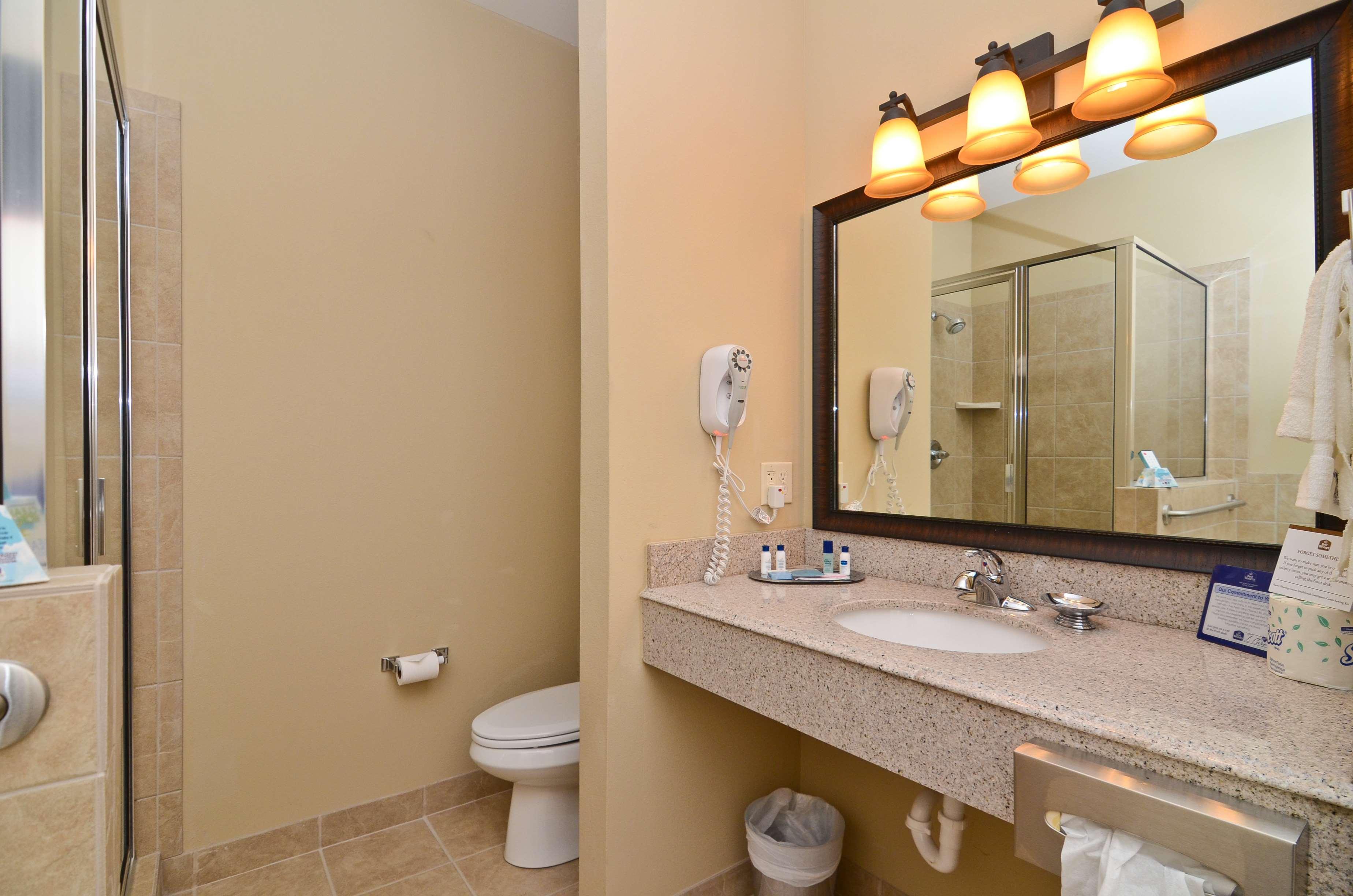 Best Western Plus Emory At Lake Fork Inn & Suites Εξωτερικό φωτογραφία