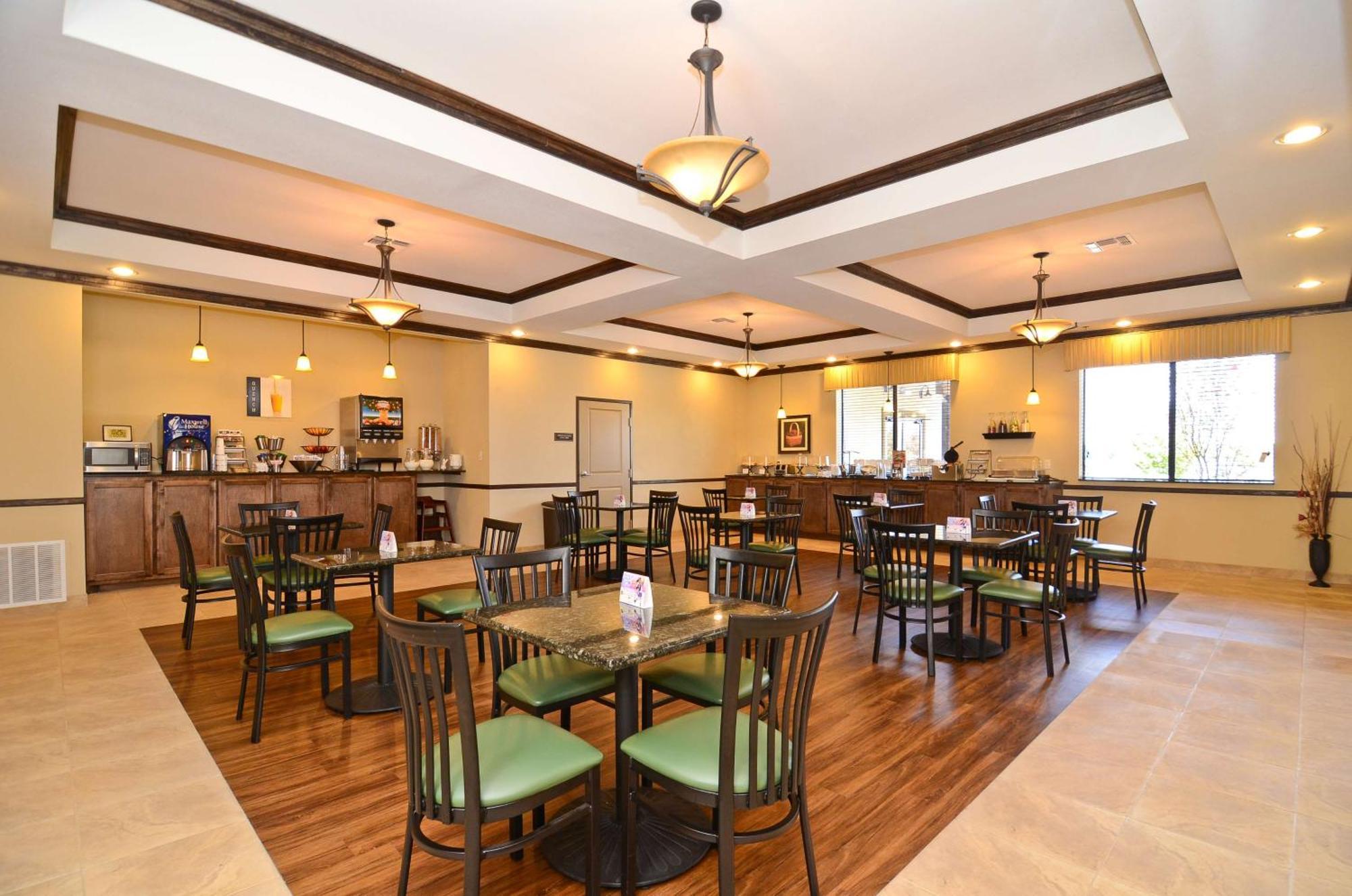 Best Western Plus Emory At Lake Fork Inn & Suites Εξωτερικό φωτογραφία