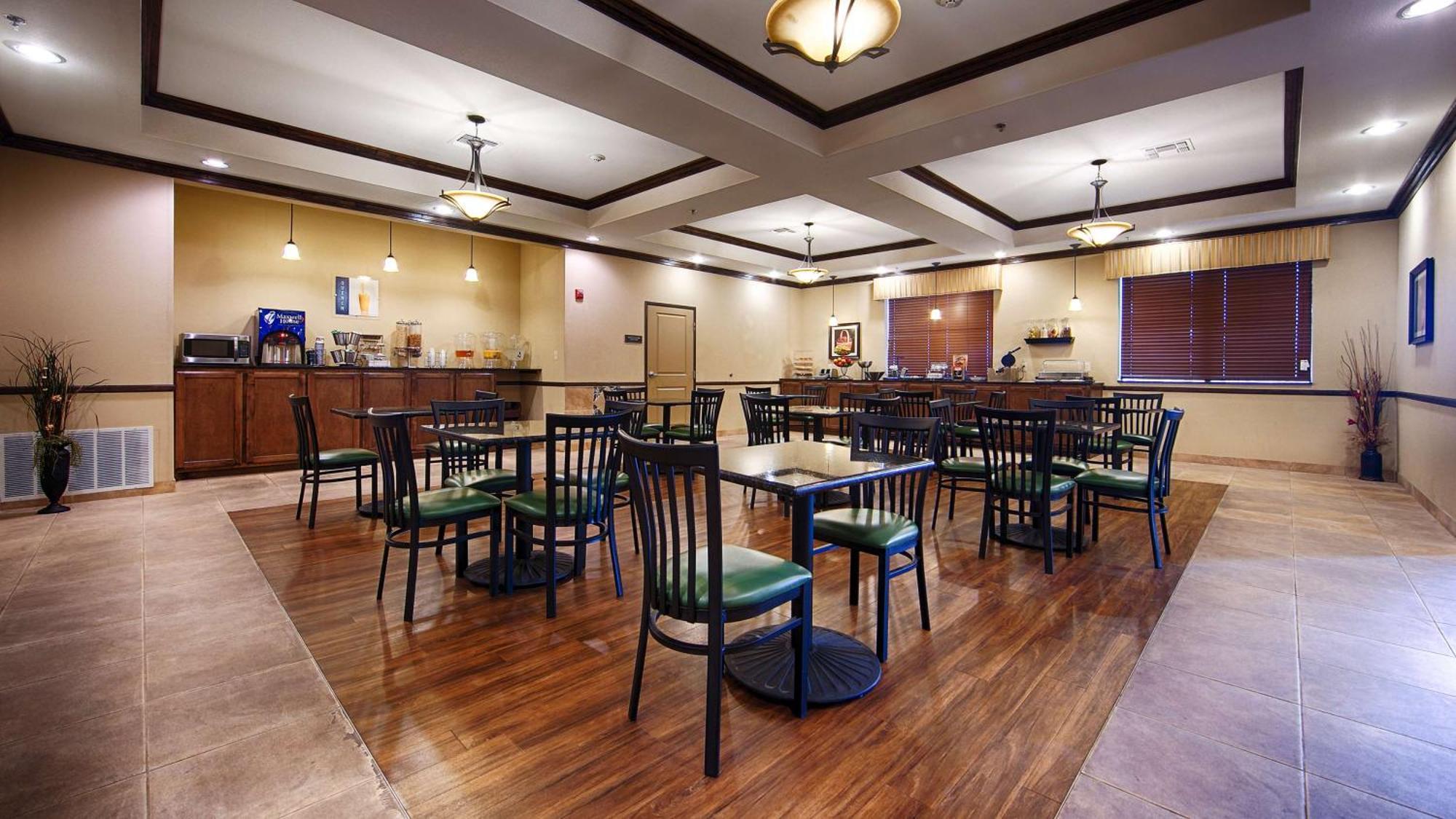 Best Western Plus Emory At Lake Fork Inn & Suites Εξωτερικό φωτογραφία